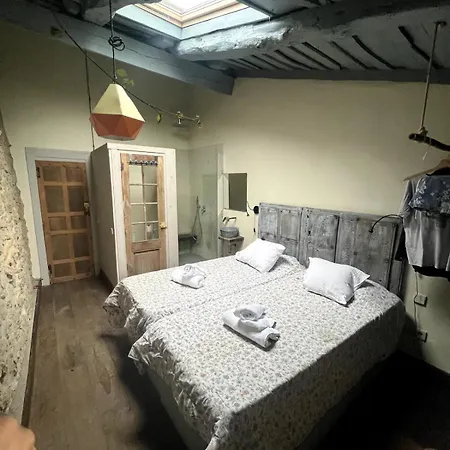 Willow Tree House - Hidden In The Perfect Place Villa *