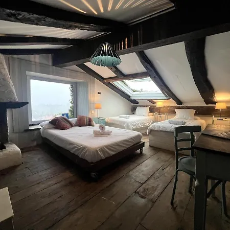 Willow Tree House - Hidden In The Perfect Place Villa